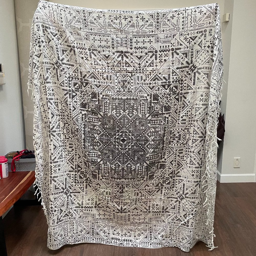 Urban Outfitters MT Tapestry NWT